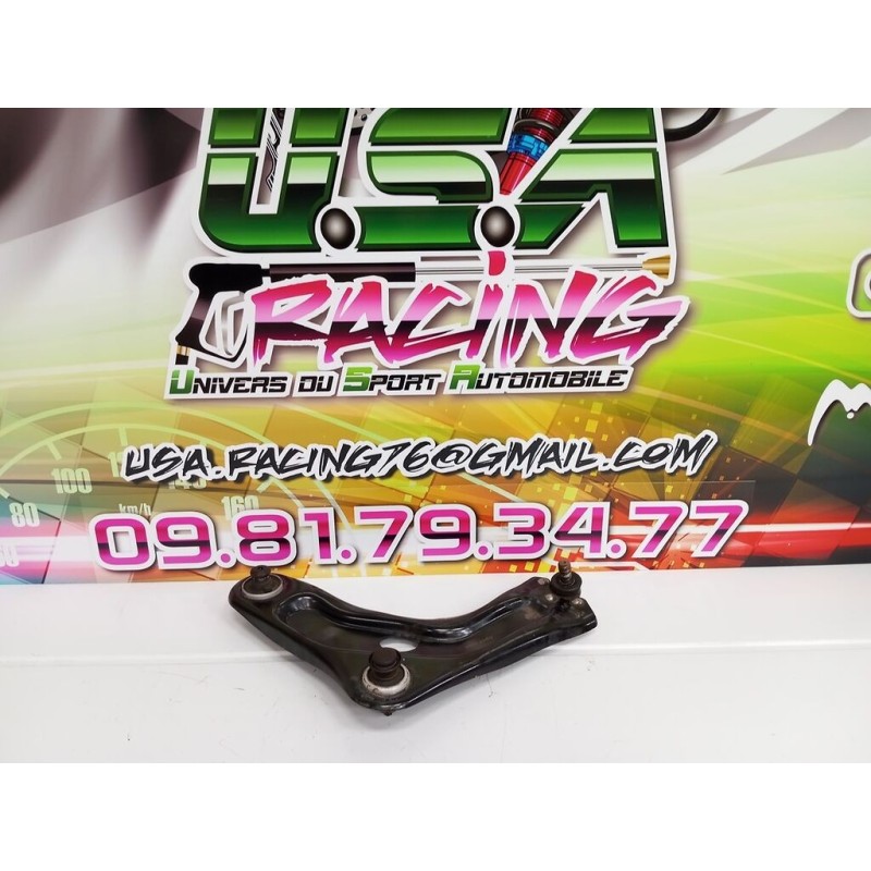 TRIANGLE PEUGEOT 208 GTI PH1