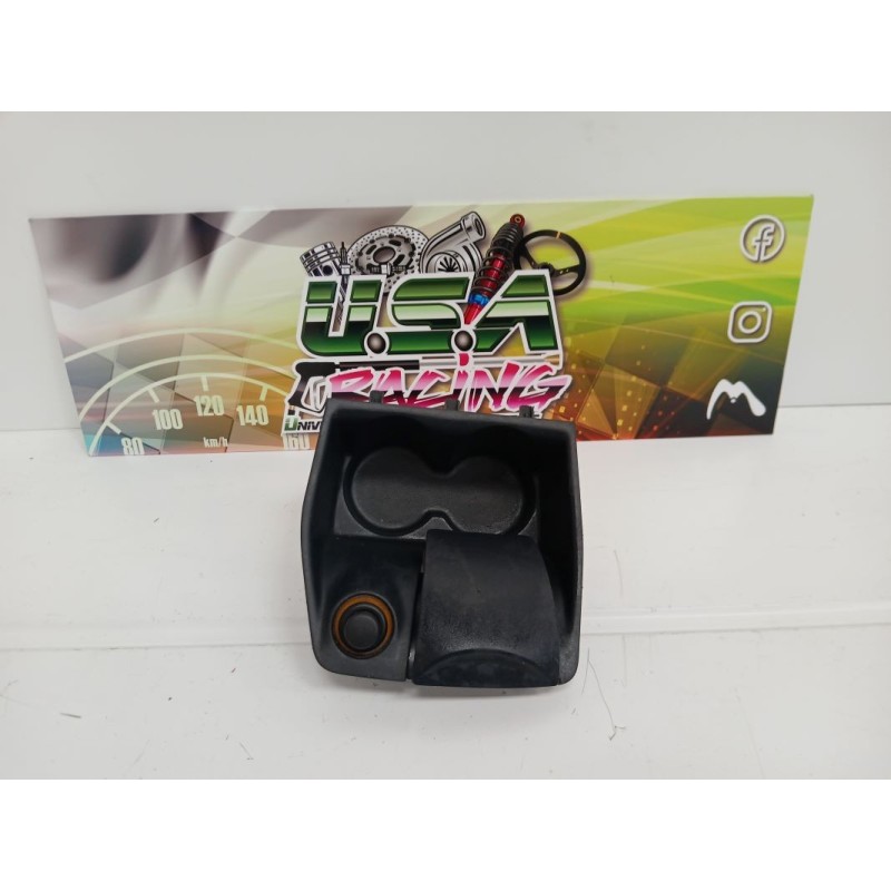 CENDRIER PORTE GOBELET CLIO II RS 172 PHASE 2