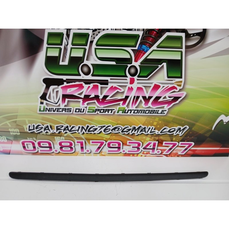 BAGUETTE PARE CHOC ARRIERE CLIO II RS PHASE 2