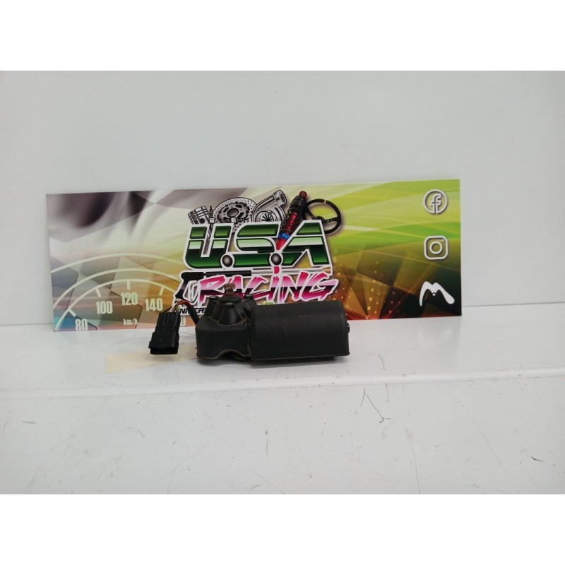 MOTEUR ESSUIE GLACE AVANT CLIO II RS PHASE 2