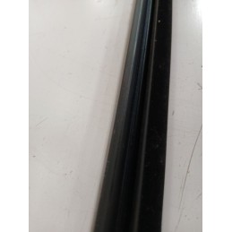 BAGUETTE DE FIXATION PANNEAU DE PORTE CLIO II RS 182 PHASE 3