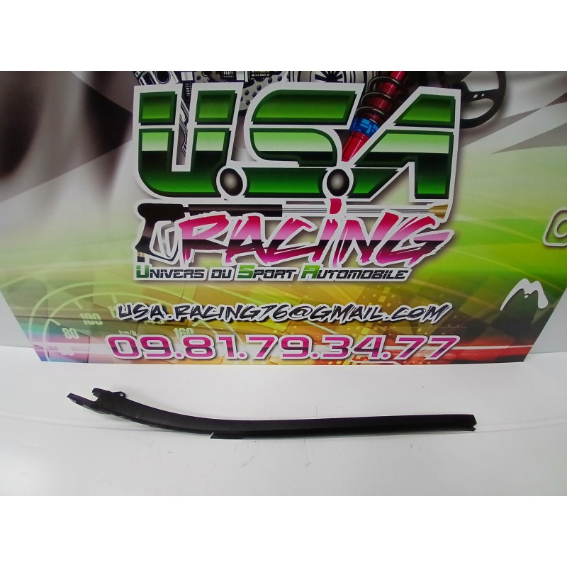 JOINT DE MONTANT DE PARE BRISE CLIO III RS 197 PHASE 1
