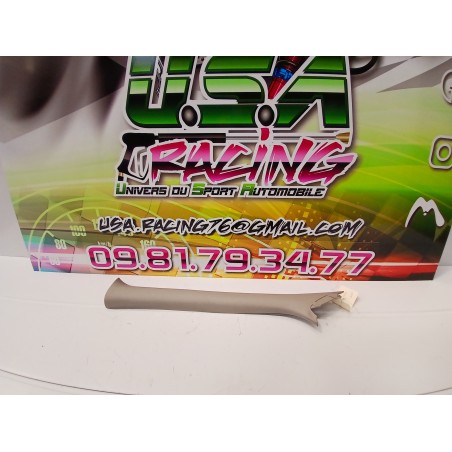 CACHE MONTANT PARE BRISE CLIO III RS 197 PH1