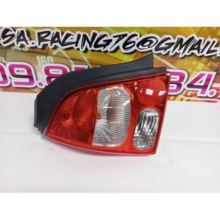 FEUX ARRIERE TWINGO II RS