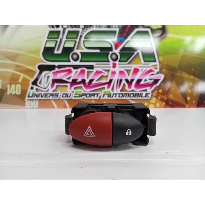 COMMUTATEUR DE FEUX DETRESSE TWINGO II RS