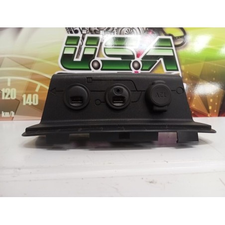 BOITIER CONNEXION USB PEUGEOT 208 GTI PH1